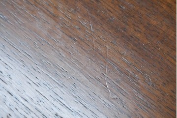 中古　maruni(マルニ木工)　地中海ロイヤルシリーズ(ROYAL)　上品で繊細な装飾が英国クラシックを彷彿とさせる引き出し付きエンドテーブル　定価約13万円　(R-083550)