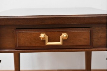 中古　maruni(マルニ木工)　地中海ロイヤルシリーズ(ROYAL)　上品で繊細な装飾が英国クラシックを彷彿とさせる引き出し付きエンドテーブル　定価約13万円　(R-083550)