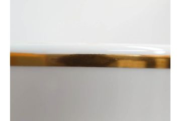 大倉陶園(OKURA、OAC)　ブルーローズ　高さ 約36cm　空間に凛とした気品を添える花瓶(バラ、薔薇、金彩、花器、花生、花入、フラワーベース、白磁、共箱付)(R-083553)