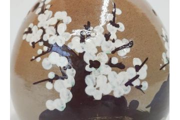 永楽善五郎　乾山写　梅絵　透かし　空間に格調高い趣を添える手焙(手あぶり、即中斎書付、茶道具、裏印、共箱付)(R-083555)
