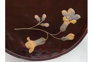 都筑幸哉作　輪島塗　蒔絵　松溜塗　桐の花　雅な佇まいの銘々盆10客セット(お盆、トレイ、トレー、銘々皿、木製、漆器、和食器、共箱付)(R-083556)