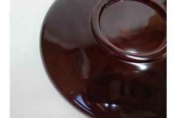 都筑幸哉作　輪島塗　蒔絵　松溜塗　桐の花　雅な佇まいの銘々盆10客セット(お盆、トレイ、トレー、銘々皿、木製、漆器、和食器、共箱付)(R-083556)