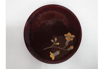 都筑幸哉作　輪島塗　蒔絵　松溜塗　桐の花　雅な佇まいの銘々盆10客セット(お盆、トレイ、トレー、銘々皿、木製、漆器、和食器、共箱付)(R-083556)