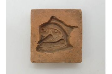 当時物　泥面子の型28点セット(泥めんこ、土人形、郷土玩具、メンコ、ミッキー、ドナルド、ブタ、TNK、アニメ、キャラクター、フクロウ、天狗)(R-083563)