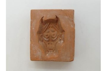 当時物　泥面子の型28点セット(泥めんこ、土人形、郷土玩具、メンコ、ミッキー、ドナルド、ブタ、TNK、アニメ、キャラクター、フクロウ、天狗)(R-083563)