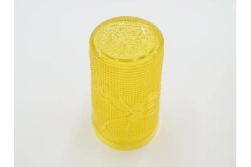 大正〜昭和初期　花文　黄色　ガラス　鮮やかな色合いが食卓に明るさと個性を添える水差し&コップ2客セット(硝子、ジャグ、蓋付き、魚子、ピッチャー、グラス、和ガラス)(R-083565)