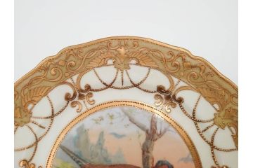 明治〜大正期　オールドノリタケ　NORITAKE　金彩　金盛　ハンドペイント　雉　蝶　丁寧に施された装飾が日常に彩りと品格を添えるプレート2枚セット(ちょう、鳥、キジ、取手付、大皿、中皿、洋食器)(R-083568)