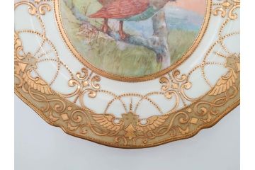 明治〜大正期　オールドノリタケ　NORITAKE　金彩　金盛　ハンドペイント　雉　蝶　丁寧に施された装飾が日常に彩りと品格を添えるプレート2枚セット(ちょう、鳥、キジ、取手付、大皿、中皿、洋食器)(R-083568)
