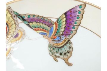 明治〜大正期　オールドノリタケ　NORITAKE　金彩　金盛　ハンドペイント　雉　蝶　丁寧に施された装飾が日常に彩りと品格を添えるプレート2枚セット(ちょう、鳥、キジ、取手付、大皿、中皿、洋食器)(R-083568)