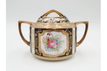 明治〜大正期　オールドノリタケ　NORITAKE　金彩　金盛　花　ハンドペイント　格調高く華やぎを纏ったコーヒーセット(ポット、クリーマー、シュガーポット、カップ&ソーサー3客、C&S、洋食器)(R-083570)