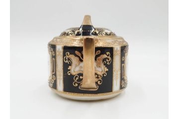 明治〜大正期　オールドノリタケ　NORITAKE　金彩　金盛　花　ハンドペイント　格調高く華やぎを纏ったコーヒーセット(ポット、クリーマー、シュガーポット、カップ&ソーサー3客、C&S、洋食器)(R-083570)
