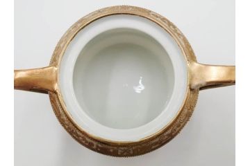明治〜大正期　オールドノリタケ　NORITAKE　金彩　金盛　花　ハンドペイント　格調高く華やぎを纏ったコーヒーセット(ポット、クリーマー、シュガーポット、カップ&ソーサー3客、C&S、洋食器)(R-083570)