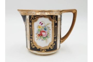 明治〜大正期　オールドノリタケ　NORITAKE　金彩　金盛　花　ハンドペイント　格調高く華やぎを纏ったコーヒーセット(ポット、クリーマー、シュガーポット、カップ&ソーサー3客、C&S、洋食器)(R-083570)