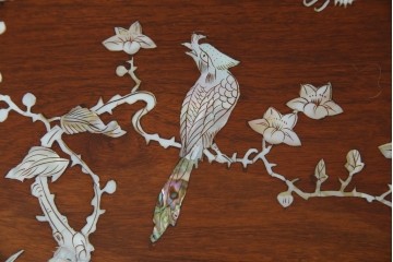 アジアンビンテージ　民芸家具　螺鈿(ラデン)象嵌入り　上品な佇まいが美しい6杯小引き出し　(R-083578)