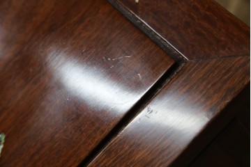 アジアンビンテージ　民芸家具　螺鈿(ラデン)象嵌入り　上品な佇まいが美しい6杯小引き出し　(R-083578)