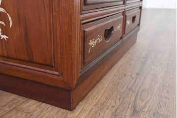 アジアンビンテージ　民芸家具　螺鈿(ラデン)象嵌入り　上品な佇まいが美しい6杯小引き出し(卓上収納、小物収納、ヴィンテージ)(R-083578)