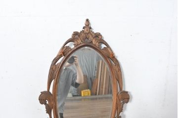 アジアンビンテージ　美しい彫刻が目を引くウォールミラー(姿見、壁掛け鏡)(R-083581)