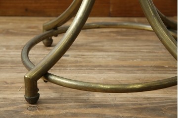 中古　美品　最高級品　オランダ　アイホールツ(EICHHOLTZ)　真鍮製　アンティーク仕上げ　空間のアクセントになるラグジュアリーなコートハンガー　定価約26万円相当　(R-083583)