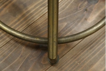 中古　美品　最高級品　オランダ　アイホールツ(EICHHOLTZ)　真鍮製　アンティーク仕上げ　空間のアクセントになるラグジュアリーなコートハンガー　定価約26万円相当　(R-083583)