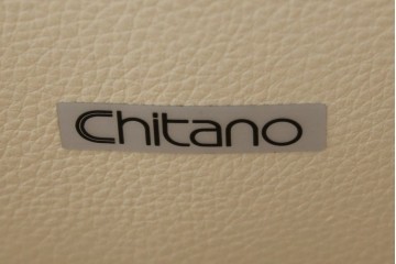 中古　美品　カリモク家具(karimoku)　Chitano(チターノ)　レザー(本革)　シンプルながら洗練されたデザインが美しい2人掛けソファ　定価約32万円相当　(R-083585)