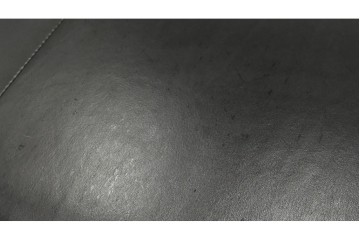 ドイツビンテージ　美品　オールド ヒモラ(Himolla)　名門椅子工房オオタで張り替え済み　本革(レザー)　クラシックデザインで長く愛用できる3人掛けソファ　(R-083587)