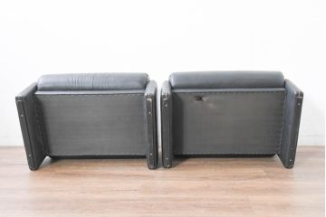 ドイツビンテージ　美品　オールド ヒモラ(himolla)　名門椅子工房オオタで張り替え済み　本革(レザー)　クラシックデザインで長く愛用できるオットマン2点セット(フットスツール、1Pソファ、1人掛けソファ、一人掛けソファ、椅子、イス、チェア、ヴィンテージ)(R-083591)