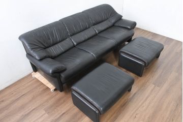 ドイツビンテージ　美品　オールド ヒモラ(himolla)　名門椅子工房オオタで張り替え済み　本革(レザー)　クラシックデザインで長く愛用できるオットマン2点セット(フットスツール、1Pソファ、1人掛けソファ、一人掛けソファ、椅子、イス、チェア、ヴィンテージ)(R-083591)