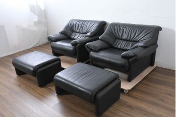 ドイツビンテージ　美品　オールド ヒモラ(himolla)　名門椅子工房オオタで張り替え済み　本革(レザー)　クラシックデザインで長く愛用できるオットマン2点セット(フットスツール、1Pソファ、1人掛けソファ、一人掛けソファ、椅子、イス、チェア、ヴィンテージ)(R-083591)