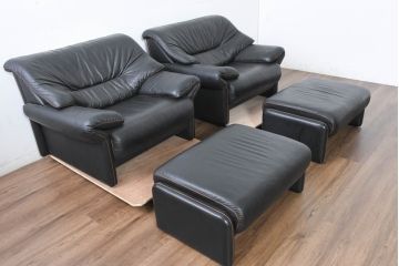 ドイツビンテージ　美品　オールド ヒモラ(himolla)　名門椅子工房オオタで張り替え済み　本革(レザー)　クラシックデザインで長く愛用できるオットマン2点セット(フットスツール、1Pソファ、1人掛けソファ、一人掛けソファ、椅子、イス、チェア、ヴィンテージ)(R-083591)