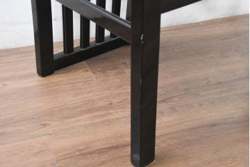 和製ビンテージ　希少モデル　コクヨ(KOKUYO)　モダンな縦格子デザインが素敵!シックなブラック塗装のダイニングチェア6脚セット(アームレスチェア、椅子、イス、ヴィンテージ、バラ売り可能)(R-083593)