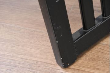 和製ビンテージ　希少モデル　コクヨ(KOKUYO)　モダンな縦格子デザインが素敵!シックなブラック塗装のダイニングチェア6脚セット(アームレスチェア、椅子、イス、ヴィンテージ、バラ売り可能)(R-083593)