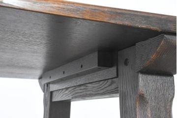 中古　飛騨産業　キツツキ　PROVINCIAL(プロヴィンシャル・プロビンシャル)　どっしりとした佇まいが存在感を放つタバーンテーブル(ダイニングテーブル、4人掛け、6人掛け、作業台)(定価約60万円)(R-083597)