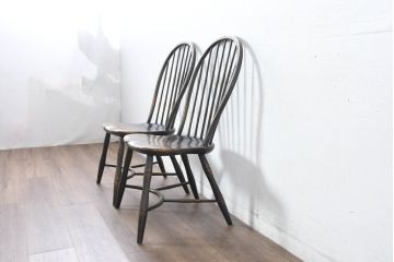 中古　美品　飛騨産業　PROVINCIAL(プロヴィンシャル・プロビンシャル)　キツツキ　オーク材　背板のデザインがおしゃれなボウバックチェア2脚セット(ウィンザーチェア、板座チェア、ダイニングチェア、椅子、イス、ウインザーチェア、バラ売り可能)(定価約35万円)(R-083599)