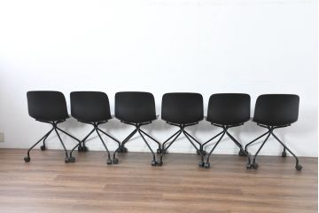 中古　美品　イタリア　マジス(MAGIS)　トロイ 4スター・キャスター(TROY, 4 STAR WHEELS)　マルセル・ワンダース(MARCEL WANDERS)デザイン　 機能性と美しさを兼ね備えたデザインが空間にモダンで軽快な印象を与えるキャスターチェア6脚セット(オフィスチェア、ミーティングチェア、椅子、イス、ダイニングチェア、バラ売り可能)(定価約45万円)(R-083602)