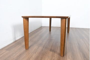 中古　美品　オーク材　シラカワ(Shirakawa)　シンプルで温もりある空間を演出するDテーブル(ダイニングテーブル、4人掛け、6人掛け、4P、6P)(定価推定約23万円)(R-083607)