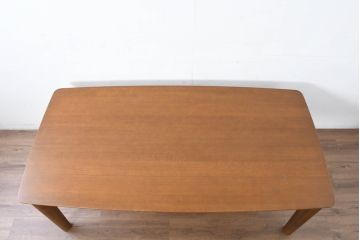 中古　美品　オーク材　シラカワ(Shirakawa)　シンプルで温もりある空間を演出するDテーブル(ダイニングテーブル、4人掛け、6人掛け、4P、6P)(定価推定約23万円)(R-083607)