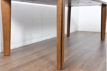 中古　美品　オーク材　シラカワ(Shirakawa)　シンプルで温もりある空間を演出するDテーブル(ダイニングテーブル、4人掛け、6人掛け、4P、6P)(定価推定約23万円)(R-083607)