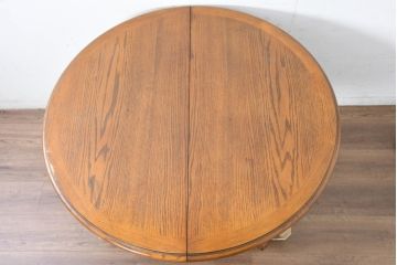 中古　美品　三越家具(現カントリーハウス)　Brugge(ブルージュ)　クラシカルな佇まいが魅力の伸長式ラウンドテーブル(ダイニングテーブル、エクステンションテーブル、丸テーブル、4人掛け、2人掛け、4人用、2人用、食卓)(R-083608)