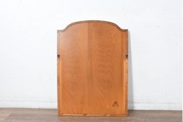 中古　美品　横浜ダニエル(daniel)　上品な木枠が空間に温もりをプラスする壁掛けミラー(壁掛け鏡、ウォールミラー、姿見)(R-083612)