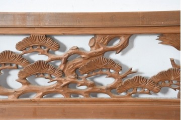 和製ヴィンテージ　昭和中期　松に鶴の図の両面彫刻を施した欄間2枚セット　(R-083615)