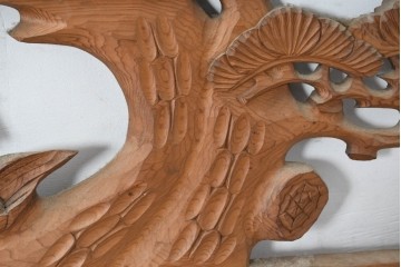 和製ヴィンテージ　昭和中期　松に鶴の図の両面彫刻を施した欄間2枚セット　(R-083615)