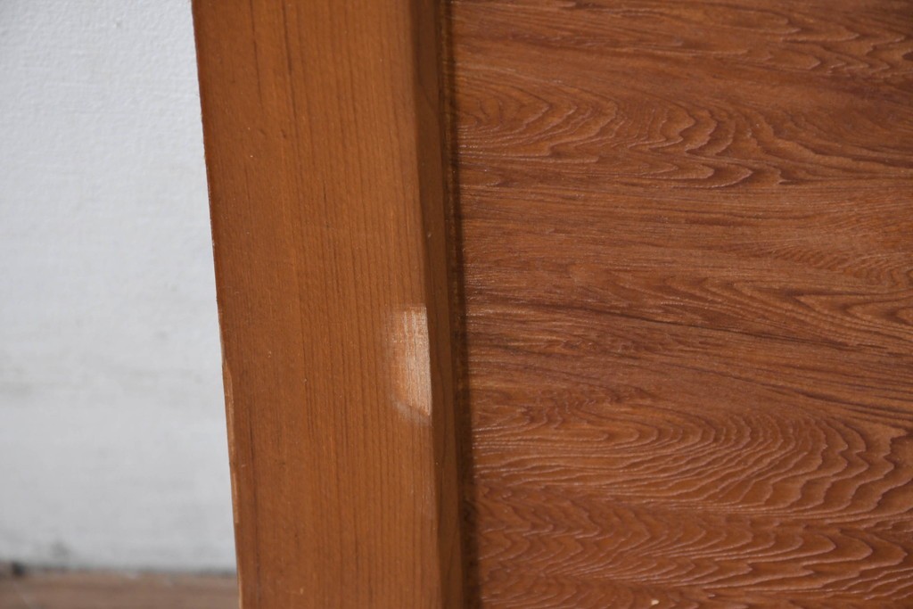 和製ヴィンテージ　昭和中期　松に鶴の図の彫刻を施した両面彫刻の欄間2枚セット　(R-083616)