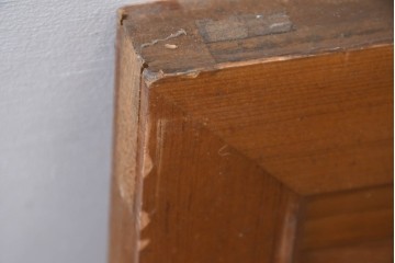 和製ヴィンテージ　昭和中期　松に鶴の図の彫刻を施した両面彫刻の欄間2枚セット　(R-083616)