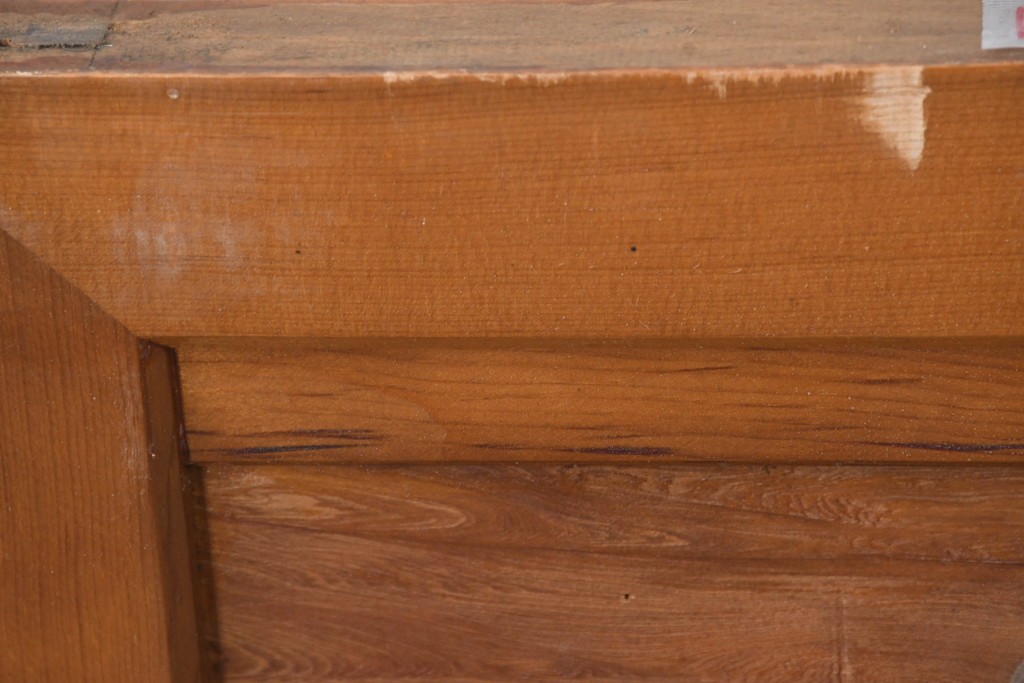 和製ヴィンテージ　昭和中期　松に鶴の図の彫刻を施した両面彫刻の欄間2枚セット　(R-083616)