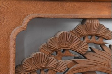 和製ヴィンテージ　昭和中期　松に鶴の図の彫刻を施した両面彫刻の欄間2枚セット　(R-083616)