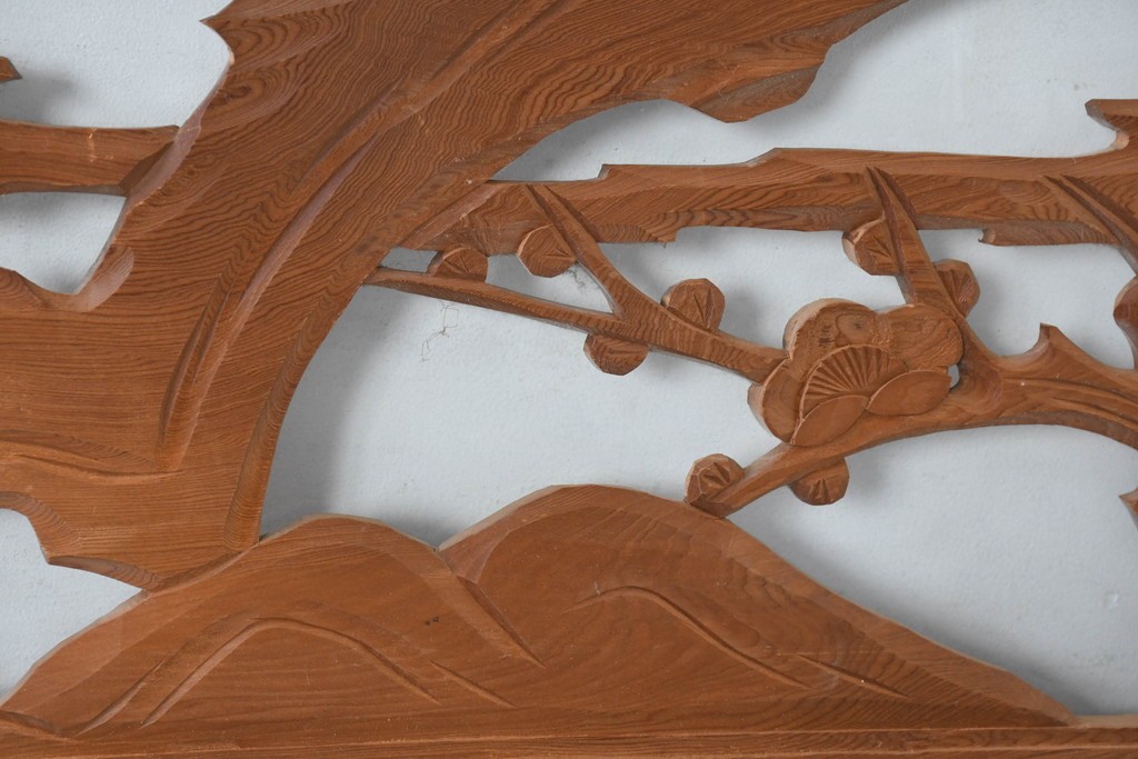 和製ヴィンテージ　昭和中期　松竹梅の縁起物の彫刻を施した片面ガラスの欄間2枚セット　(R-083617)