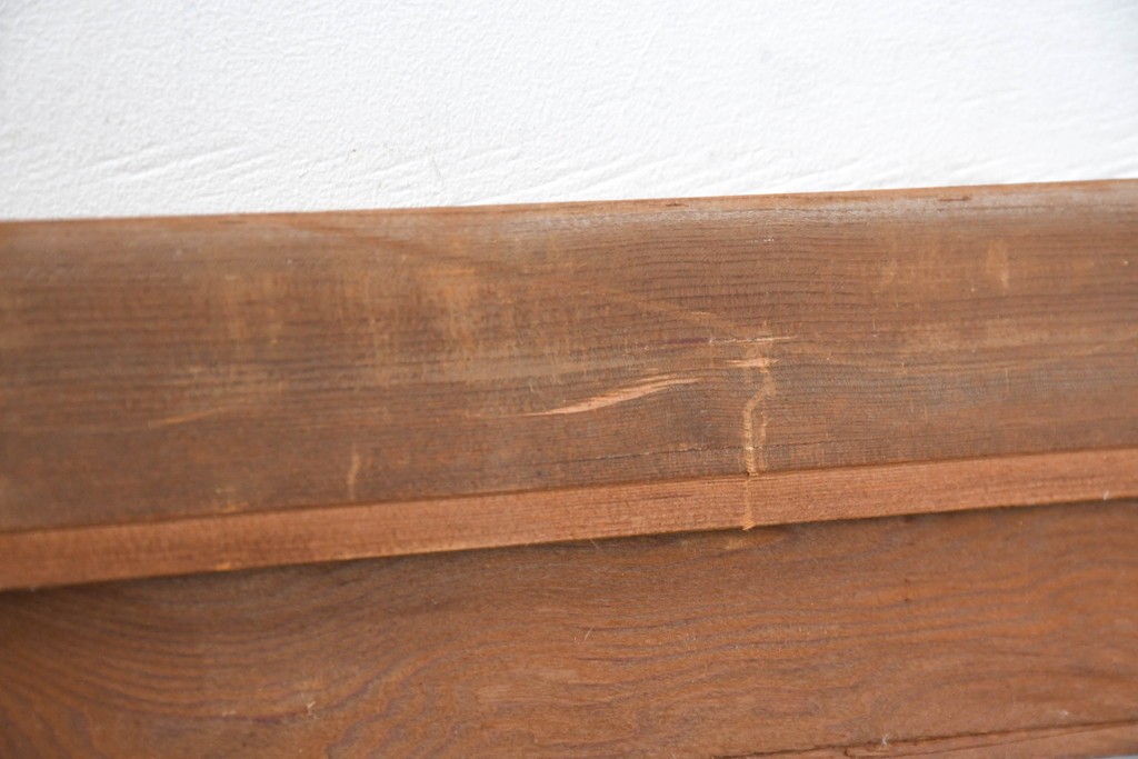 和製ヴィンテージ　昭和中期　松竹梅の縁起物の彫刻を施した片面ガラスの欄間2枚セット　(R-083617)