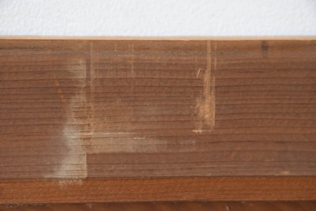 和製ヴィンテージ　昭和中期　松竹梅の縁起物の彫刻を施した片面ガラスの欄間2枚セット　(R-083617)