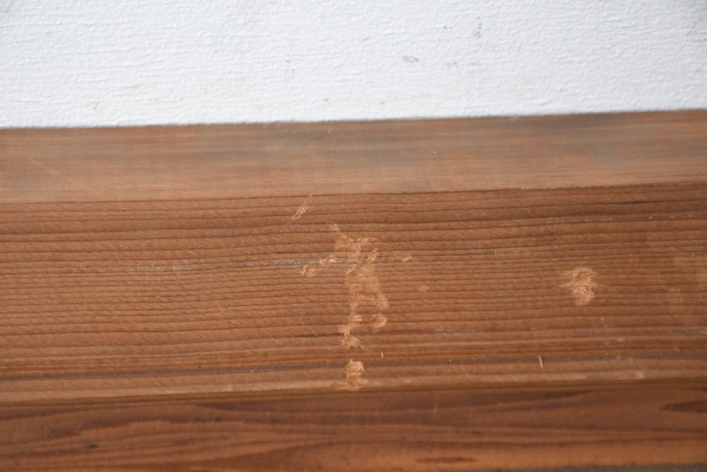 和製ヴィンテージ　昭和中期　松に鶴の図の彫刻を施した両面彫刻の欄間2枚セット　(R-083618)