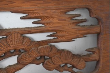 和製ヴィンテージ　昭和中期　松に鶴の図の彫刻を施した両面彫刻の欄間2枚セット　(R-083618)